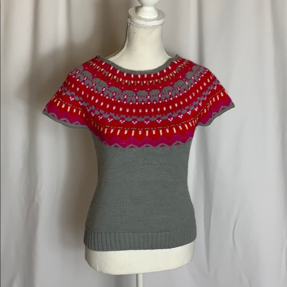 Moda International NWOT cropped sweater